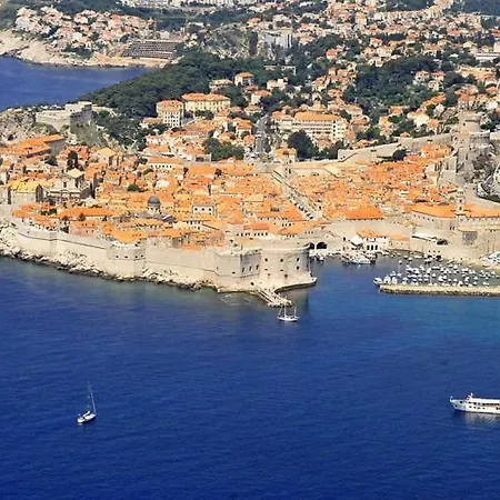 דירה Panoramic Lujak