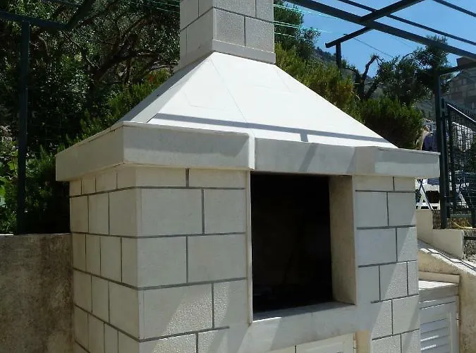 アパート Panoramic Lujak